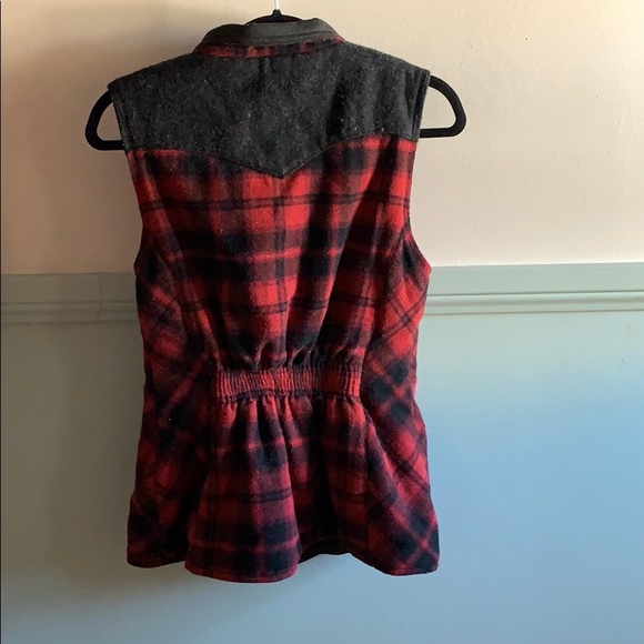 Plaid Vest - Picture 2 of 5